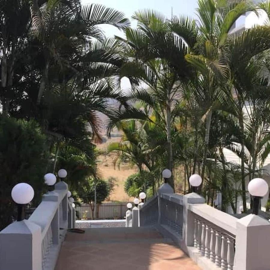 Complimentary Water Park Igatpuri Hotel Екстериор снимка