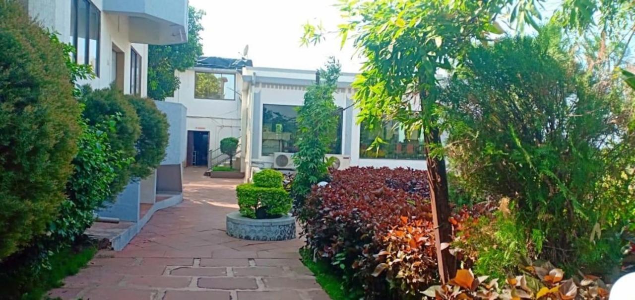 Complimentary Water Park Igatpuri Hotel Екстериор снимка